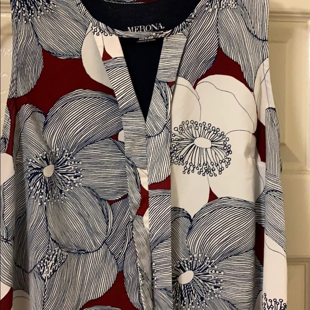 Merona floral sleeveless shirt. - Picture 3 of 6